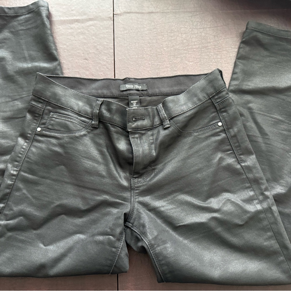 White House Black Market Skinny coated jeans - black size 6 Short